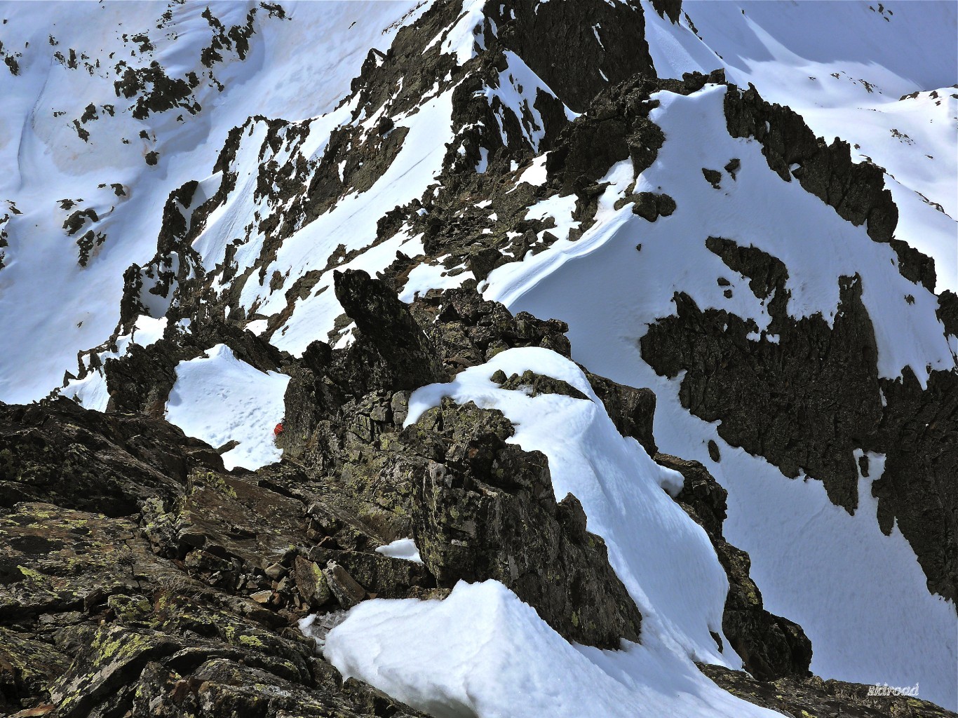 Ma montée et tout au fond mon sac à gauche sur le replat et à droite la montée.