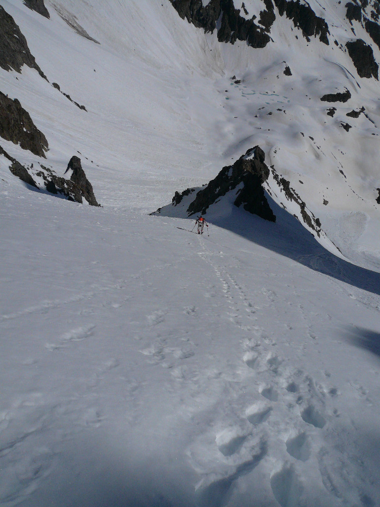 Dans la partie gelée: en crampon c'est mieux !