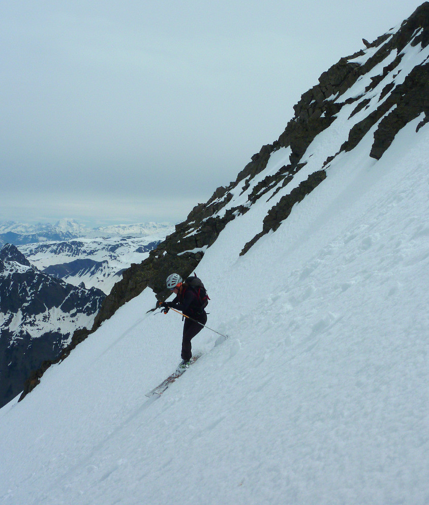 Neige lisse dnas la pente sommitale