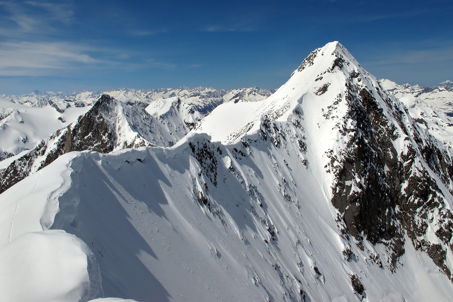 dal Piz Greina, l'estetico Piz Vial...