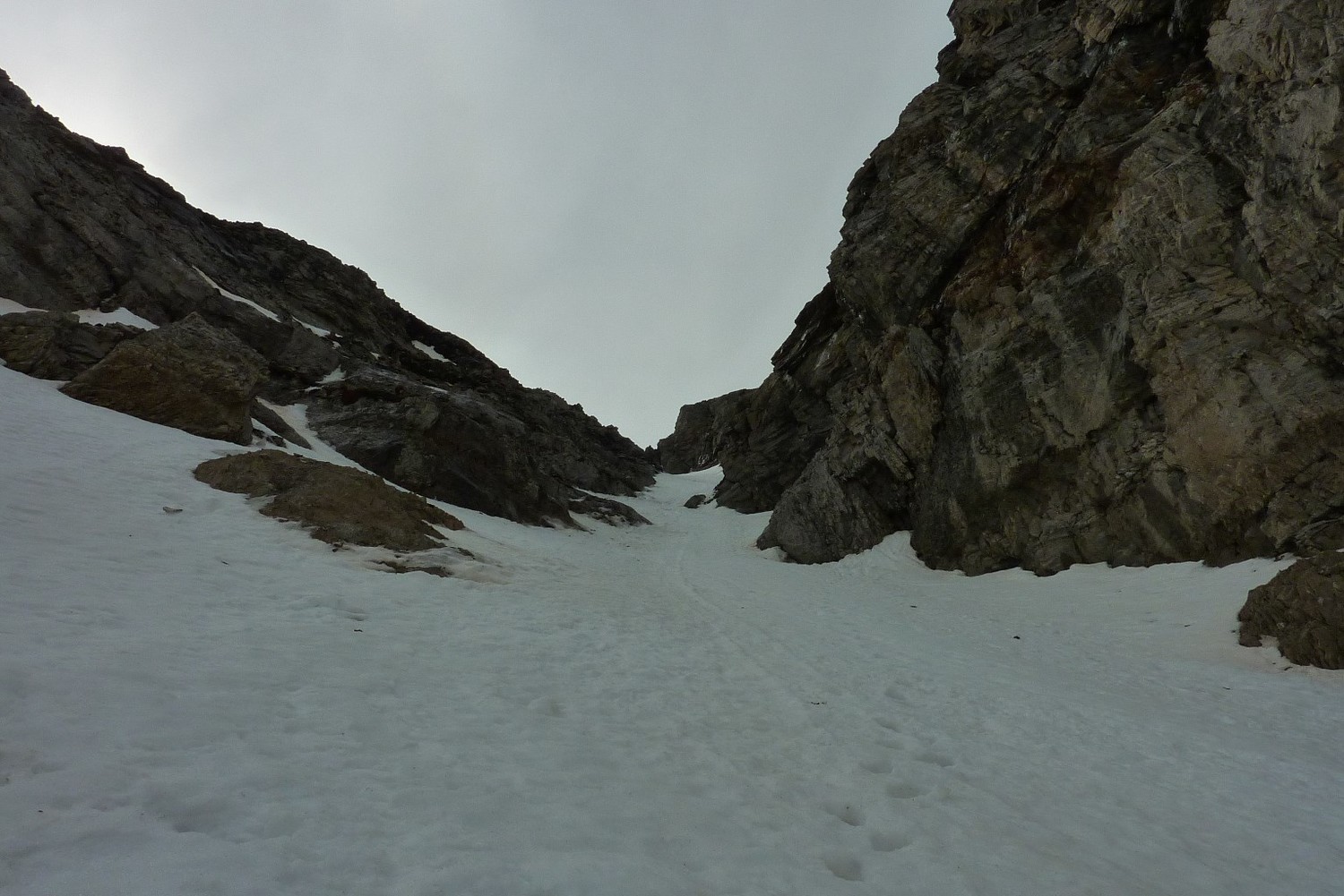 NW de la Tour d'Eyne