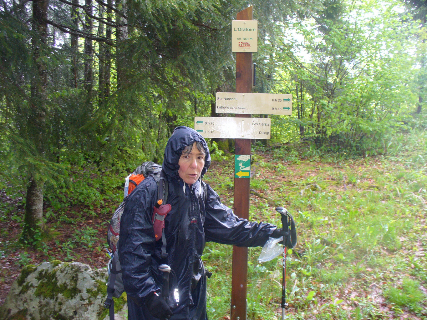 Dernier jour sous la pluie ; neattention, ne pas se fier aux indications horaires