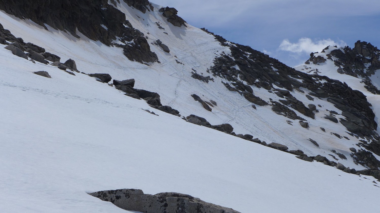 passage delicat sous col Cordier