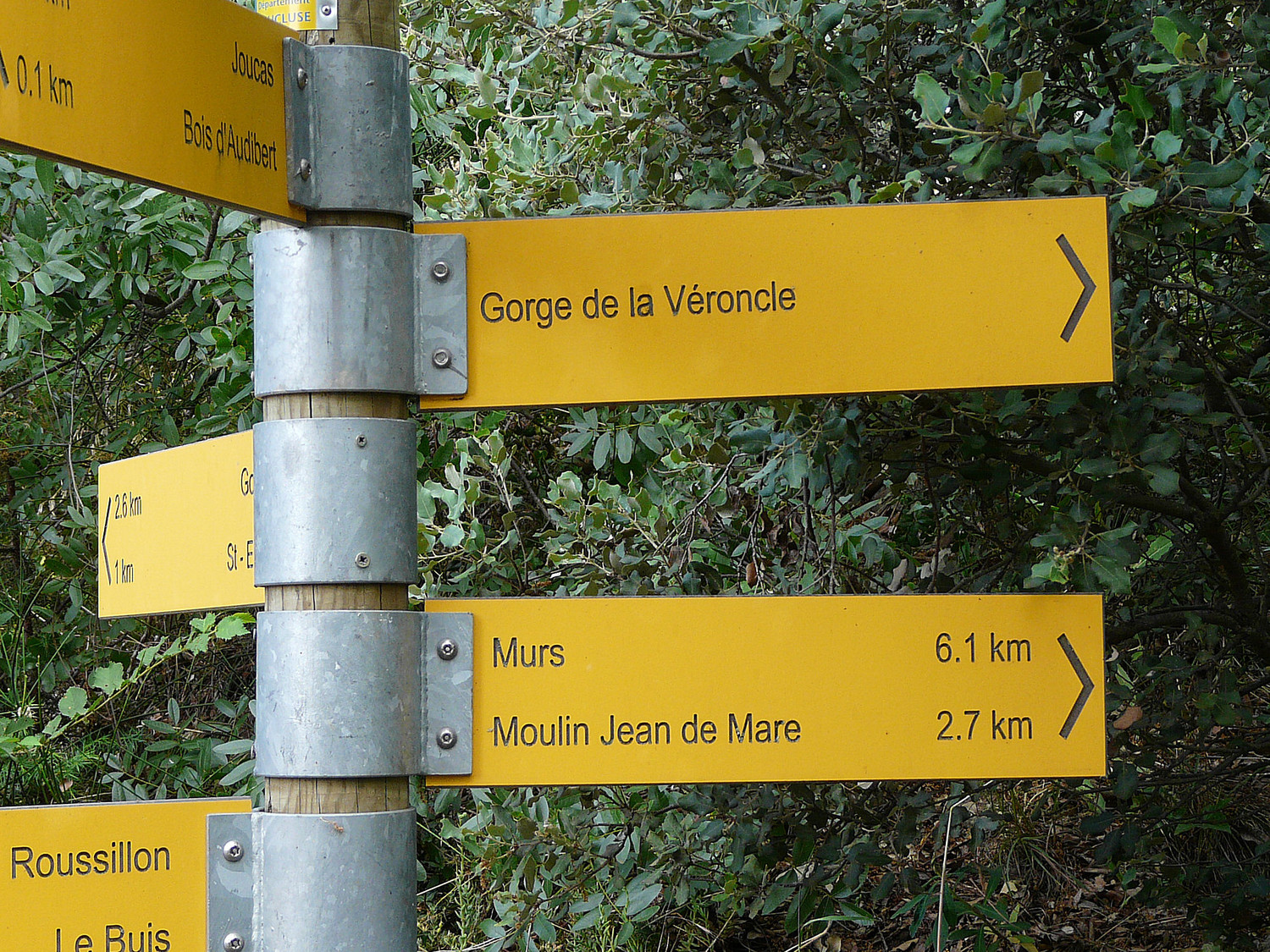 Les Grailles départ des sentiers