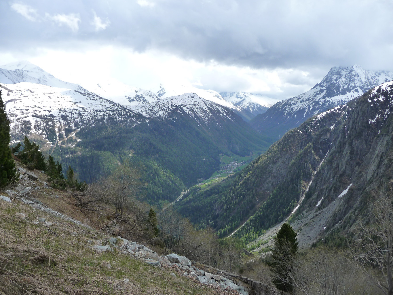 Vallorcine au fond
