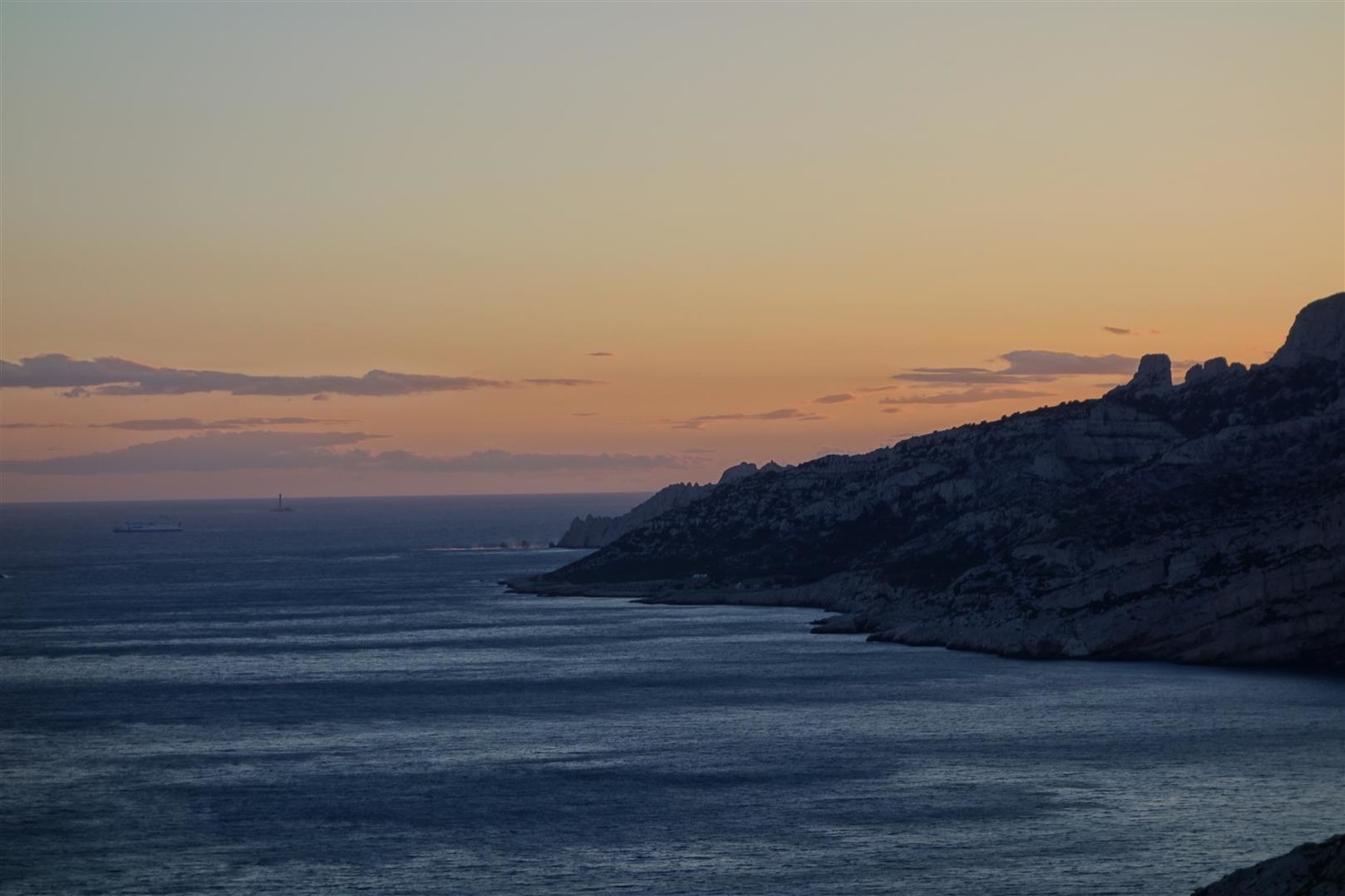 crépuscule vers le cap Croisette