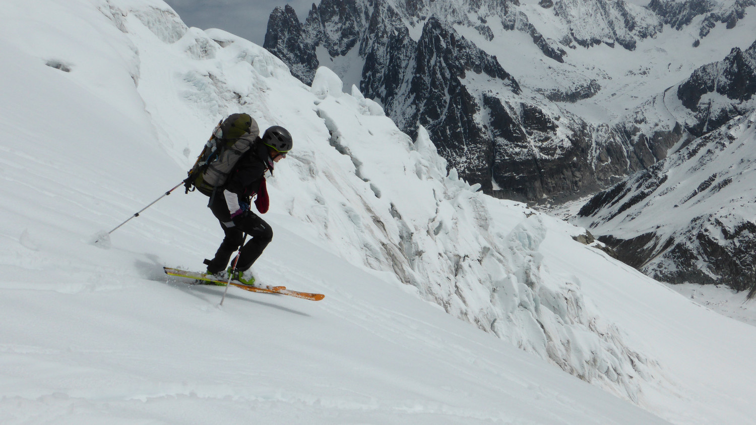 Descente devant les séracs