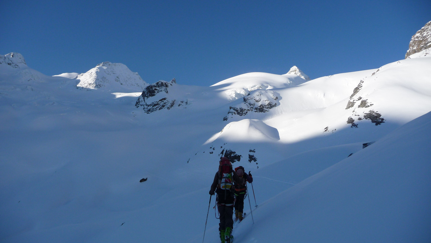 Départ devant le Piz Gluschaint