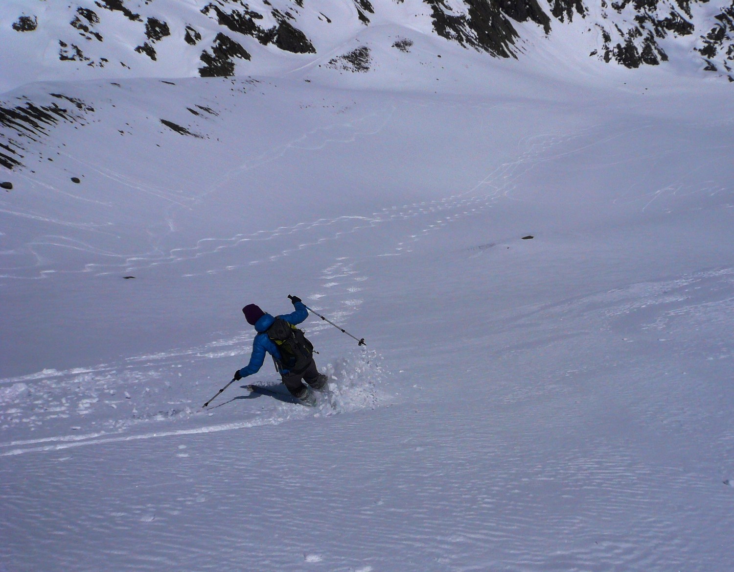 Belle neige dans la pente du Chilchli