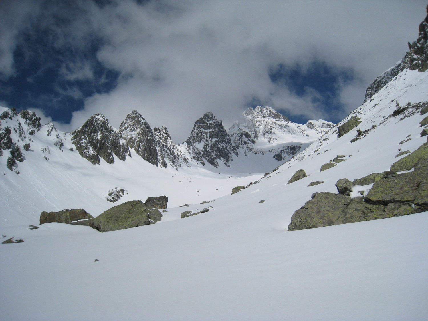 combe de la Valette- Pic du Frêne tout au fond