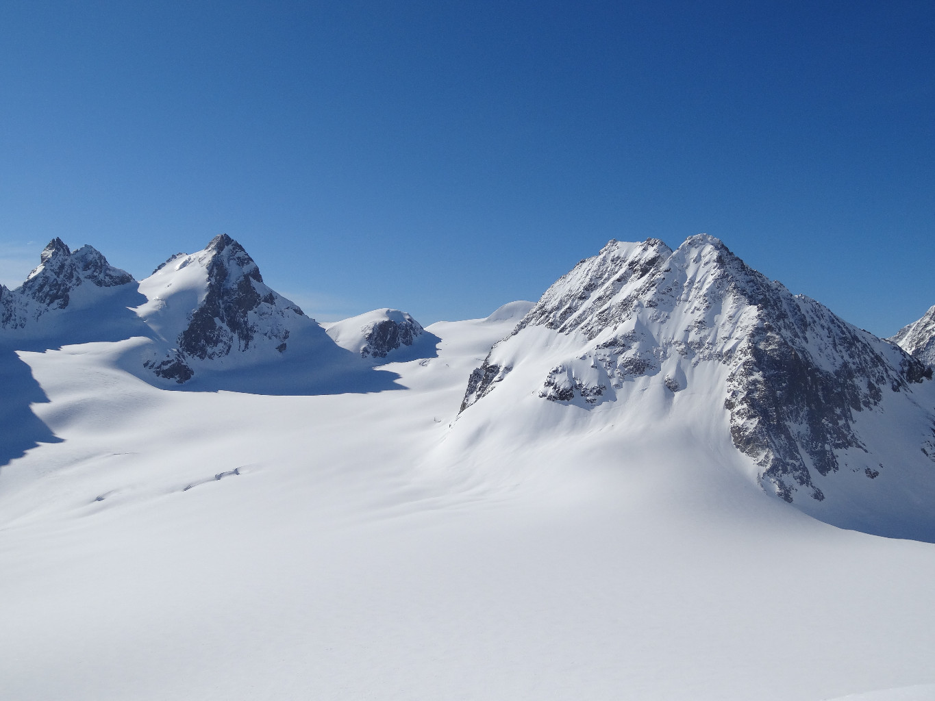 L'Evêque et le Petit Mont Collon