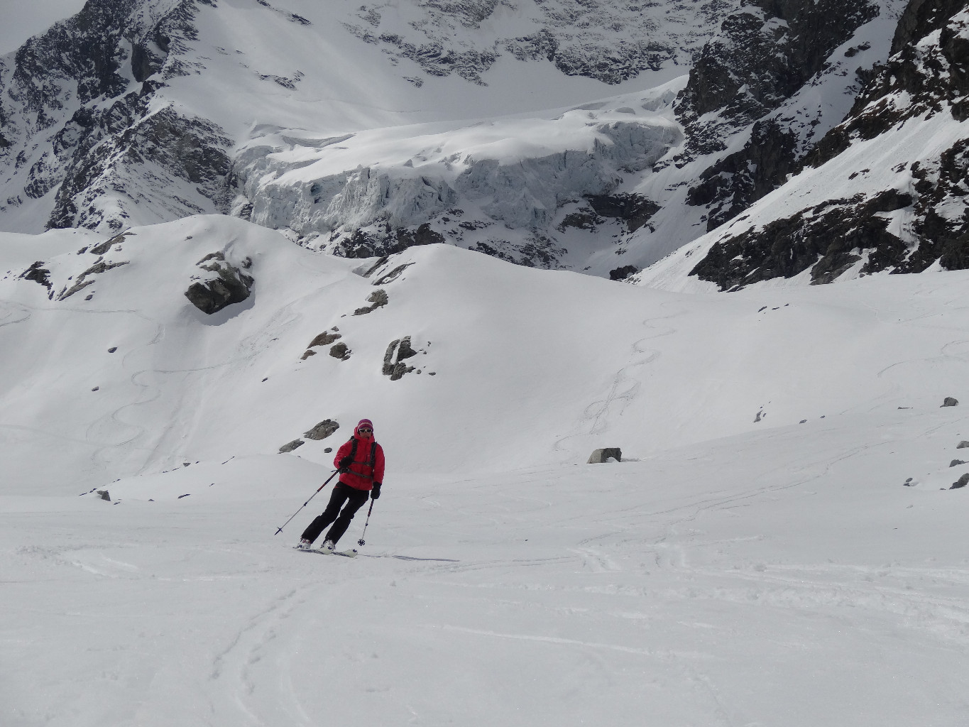Excellent ski en bas du glacier de Pièce