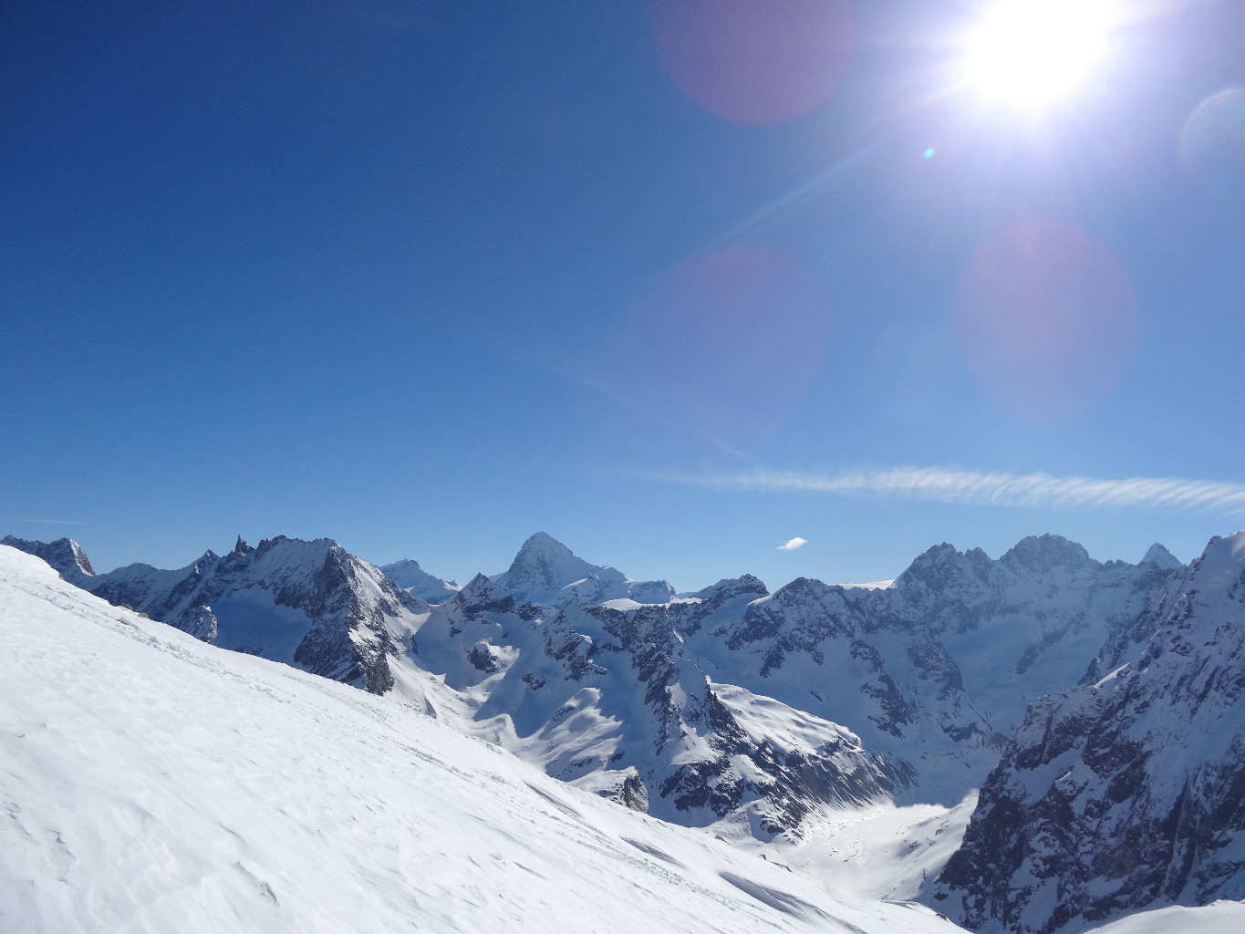 La Dent Blanche avec un ciel limpide