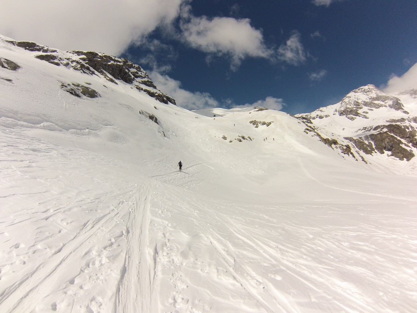val loga