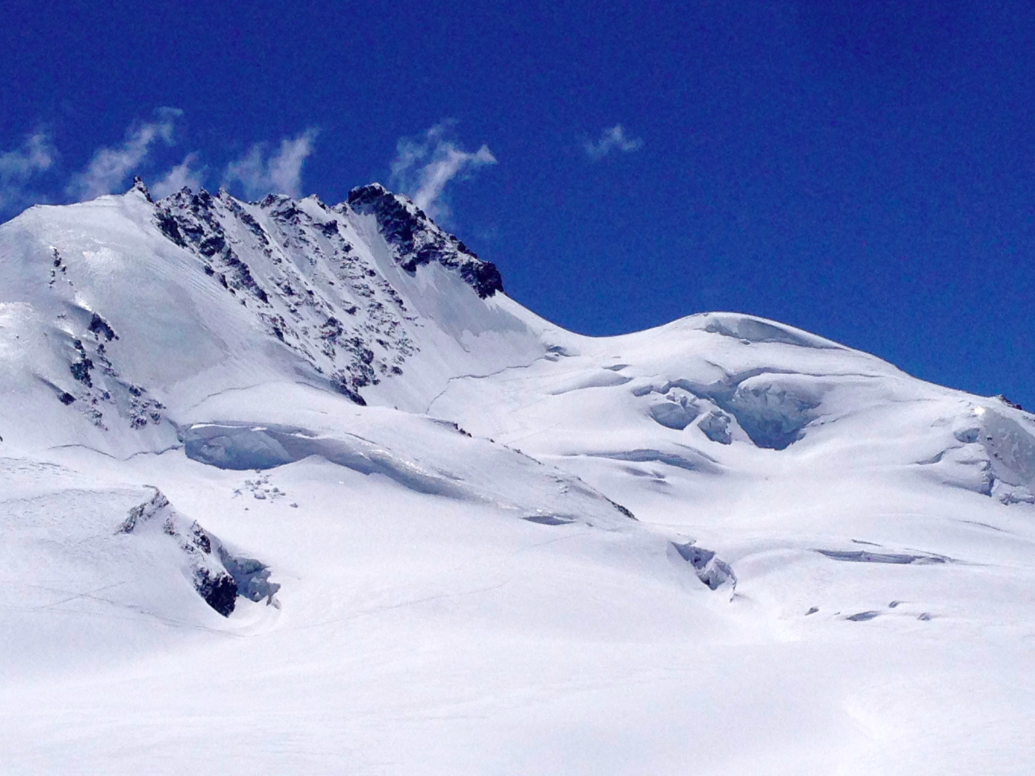 Le tracced i salita e discesa dal ghiacciaio che porta al Rimpfischhorn