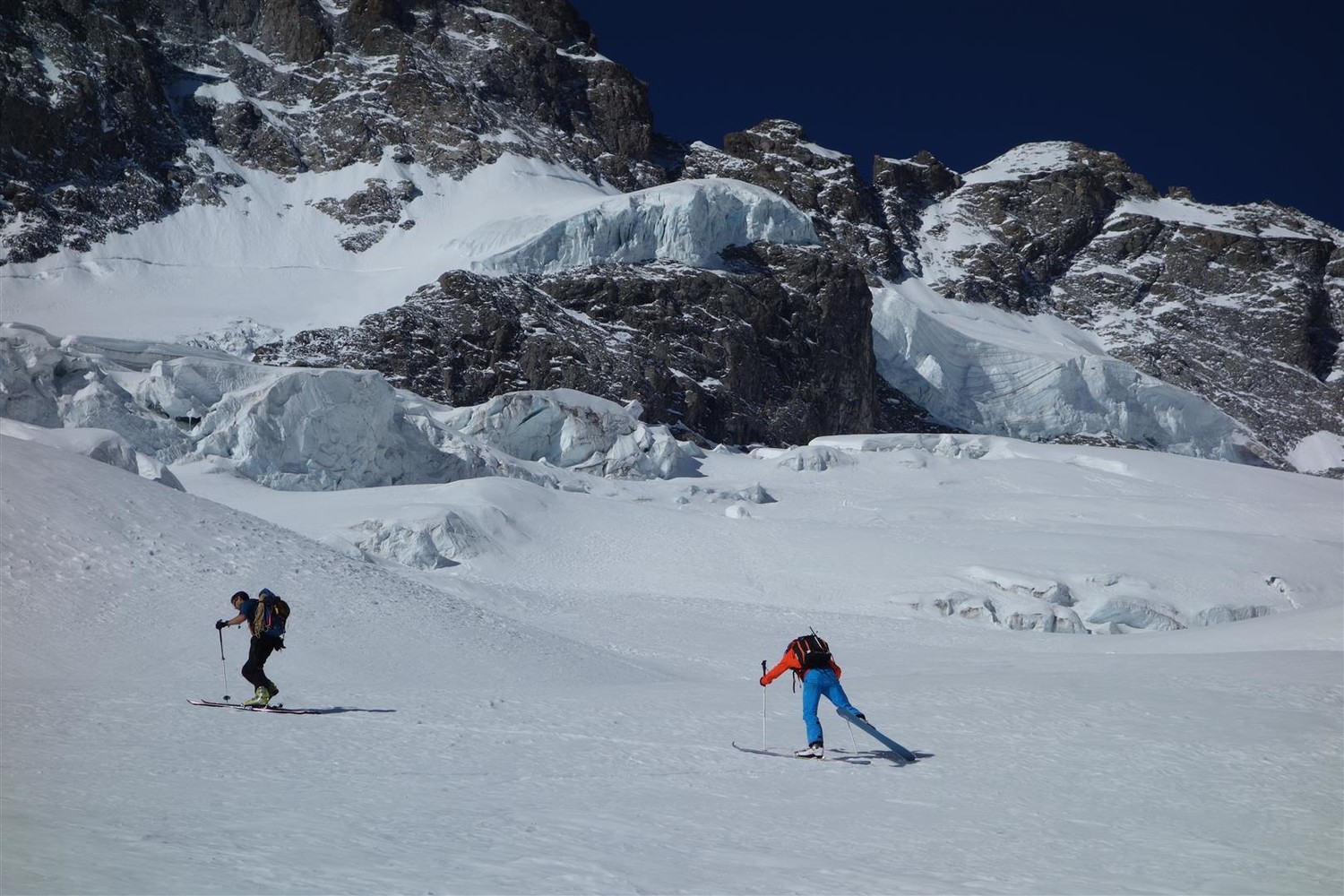 dans le bas du glacier du Lautaret