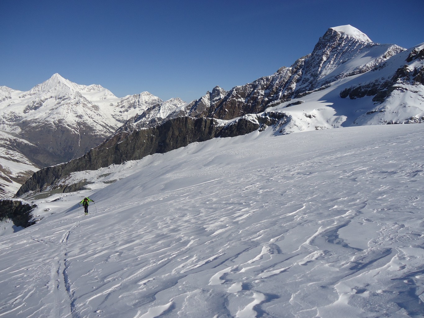 Rimpfischhorn: a dx l'Alphubel