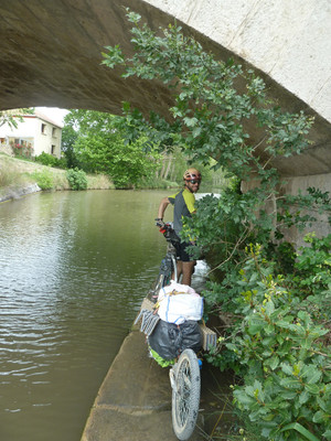Passage engagé au canal du midi! Passage engagé au canal du midi!