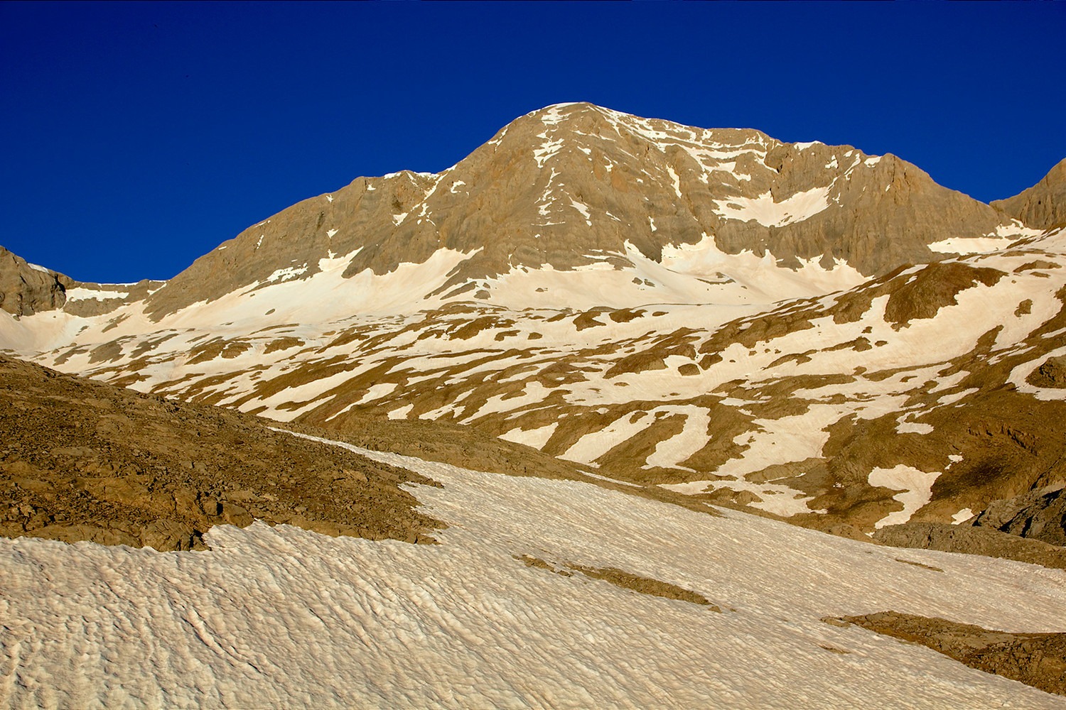 Cotiella depuis le cirque de Armeña