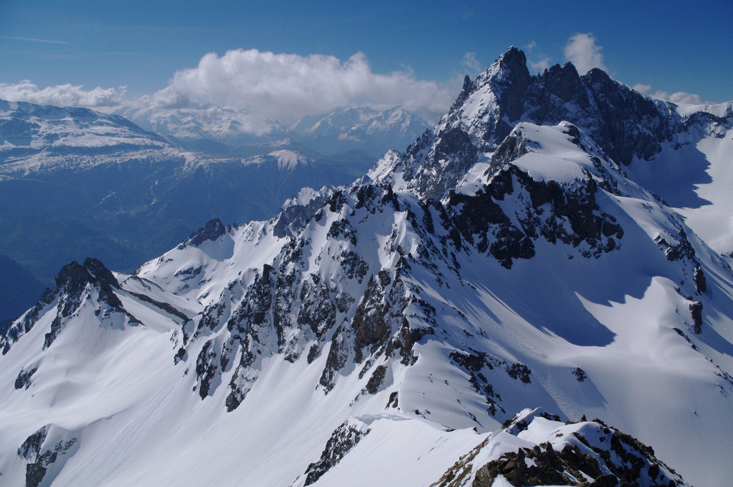 Belle arête S du Rocher de l'Homme, jusqu'aux 3 Pics