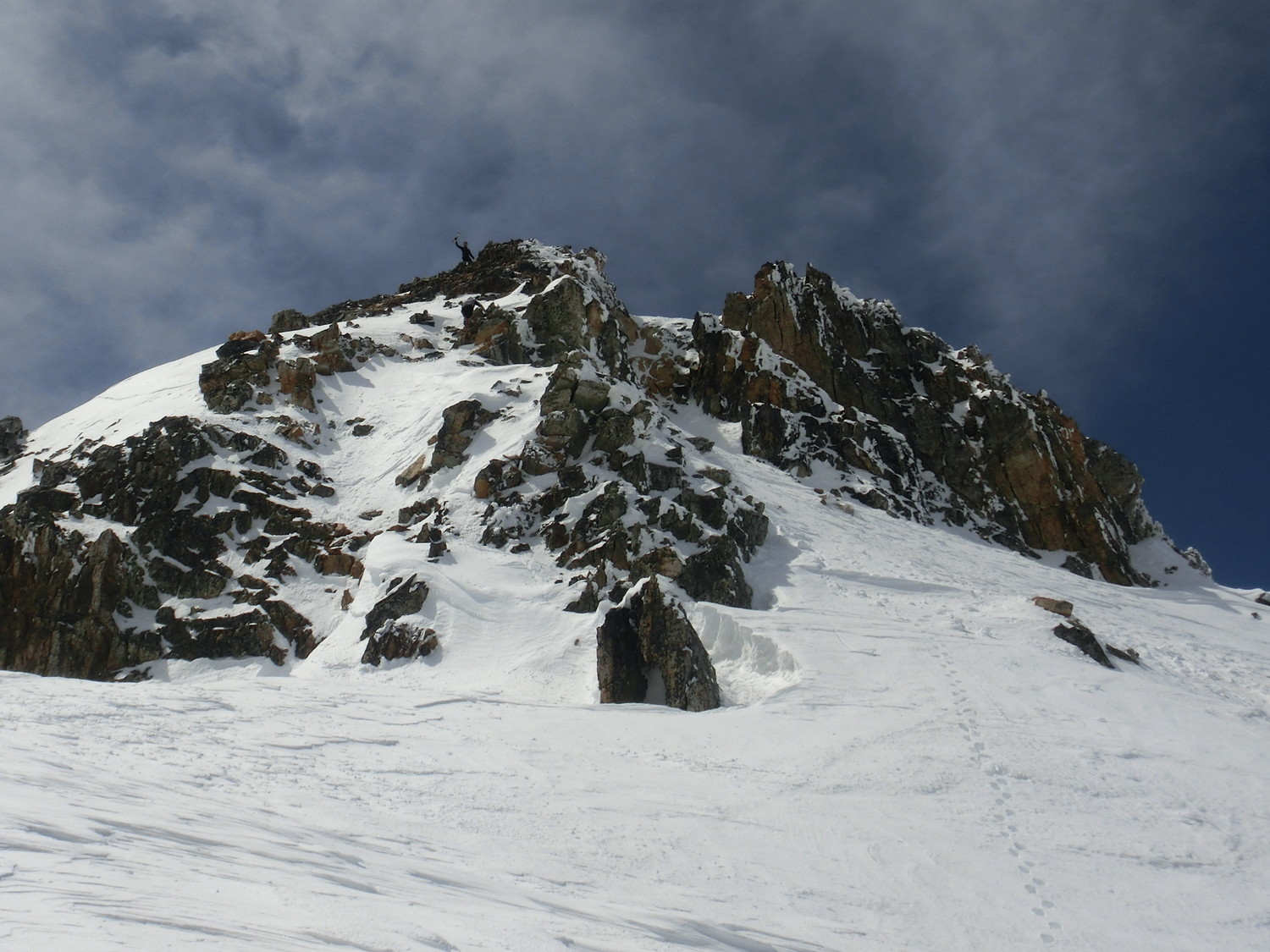 Le sommet rocheux