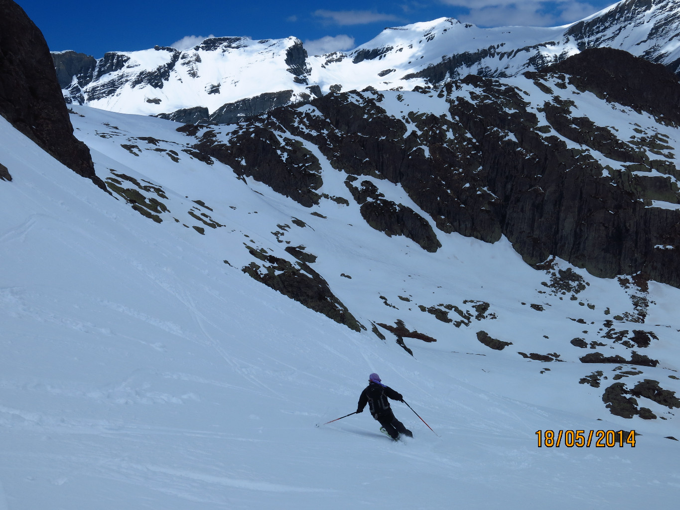 Descente sous l'Aig. du Charmo