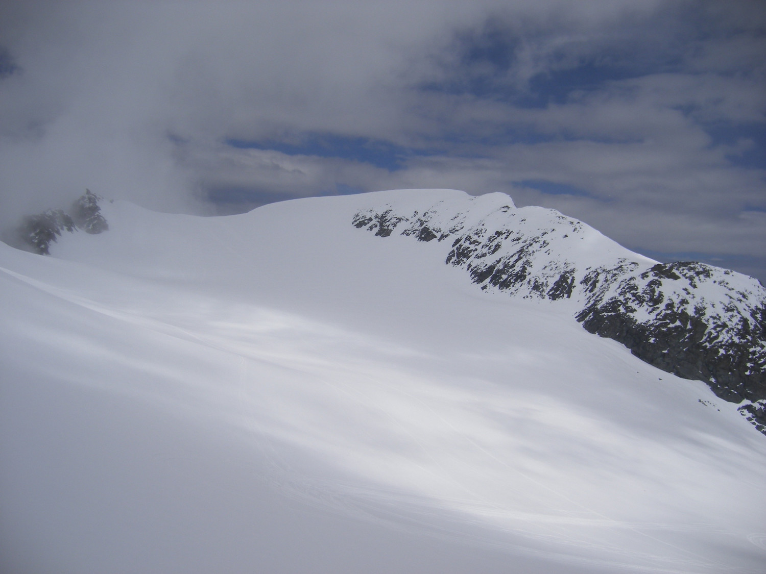 Petit Combin depuis le Col de Corbassière