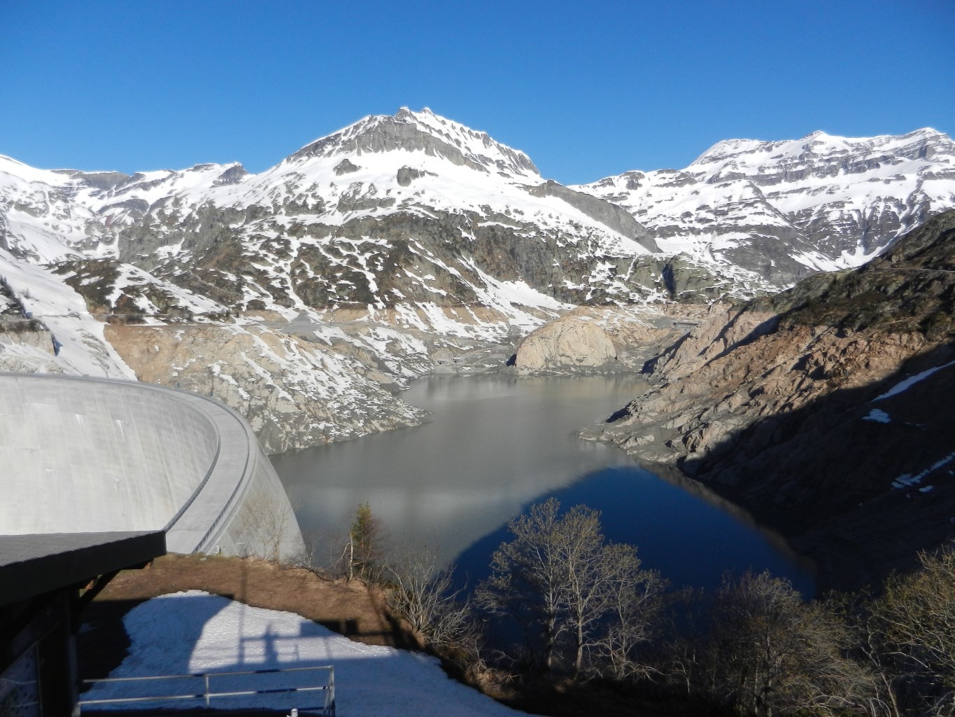 Emosson, quasiment vide !