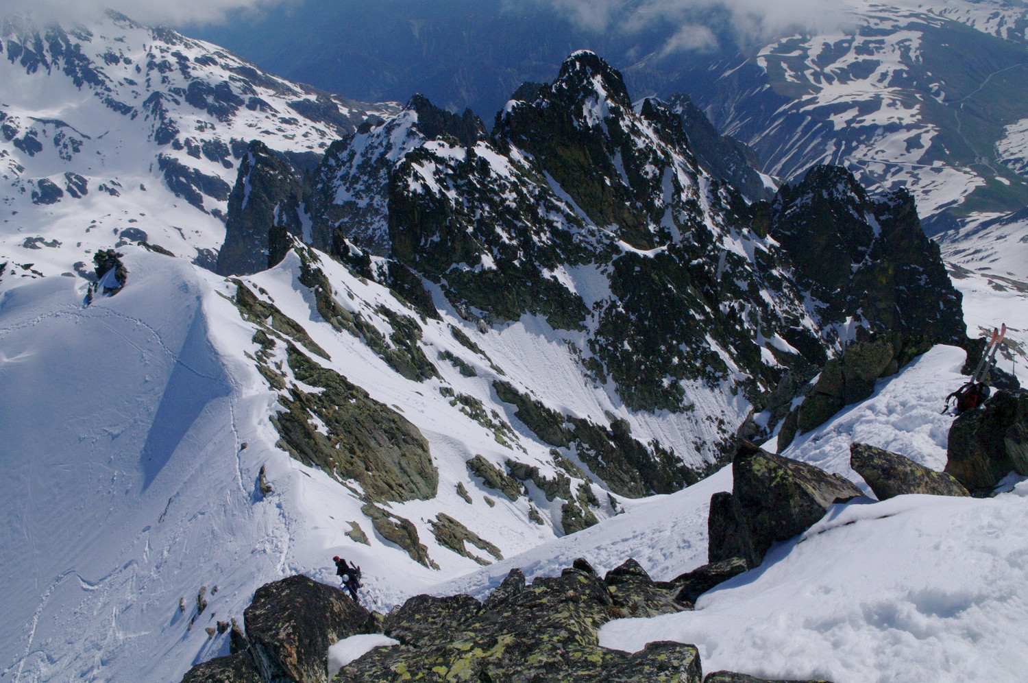 Vue vers l'Est depuis l'aiguille d'Olle