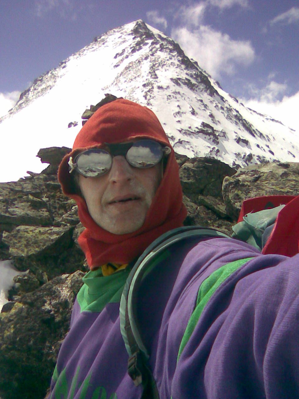 Sur l'arête entre la Pointe de la Lombarde et l'Ouille du Favre juste avant que ca se gate