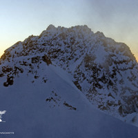 La Punta Dufour 4634m  nella  bisega vista dalla Punta Gnifetti 4554m (Capanna Regina Margherita)