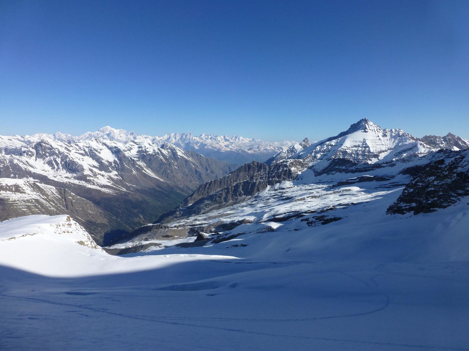 Trace montée milieu glacier