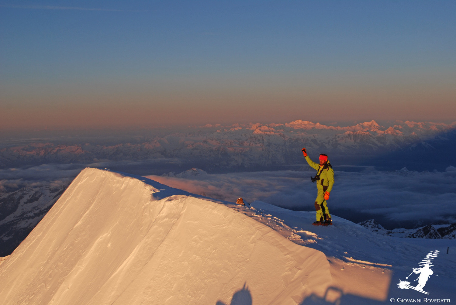 Dalla Punta Gnifetti 4554m vista verso il Gran Paradiso 4061m