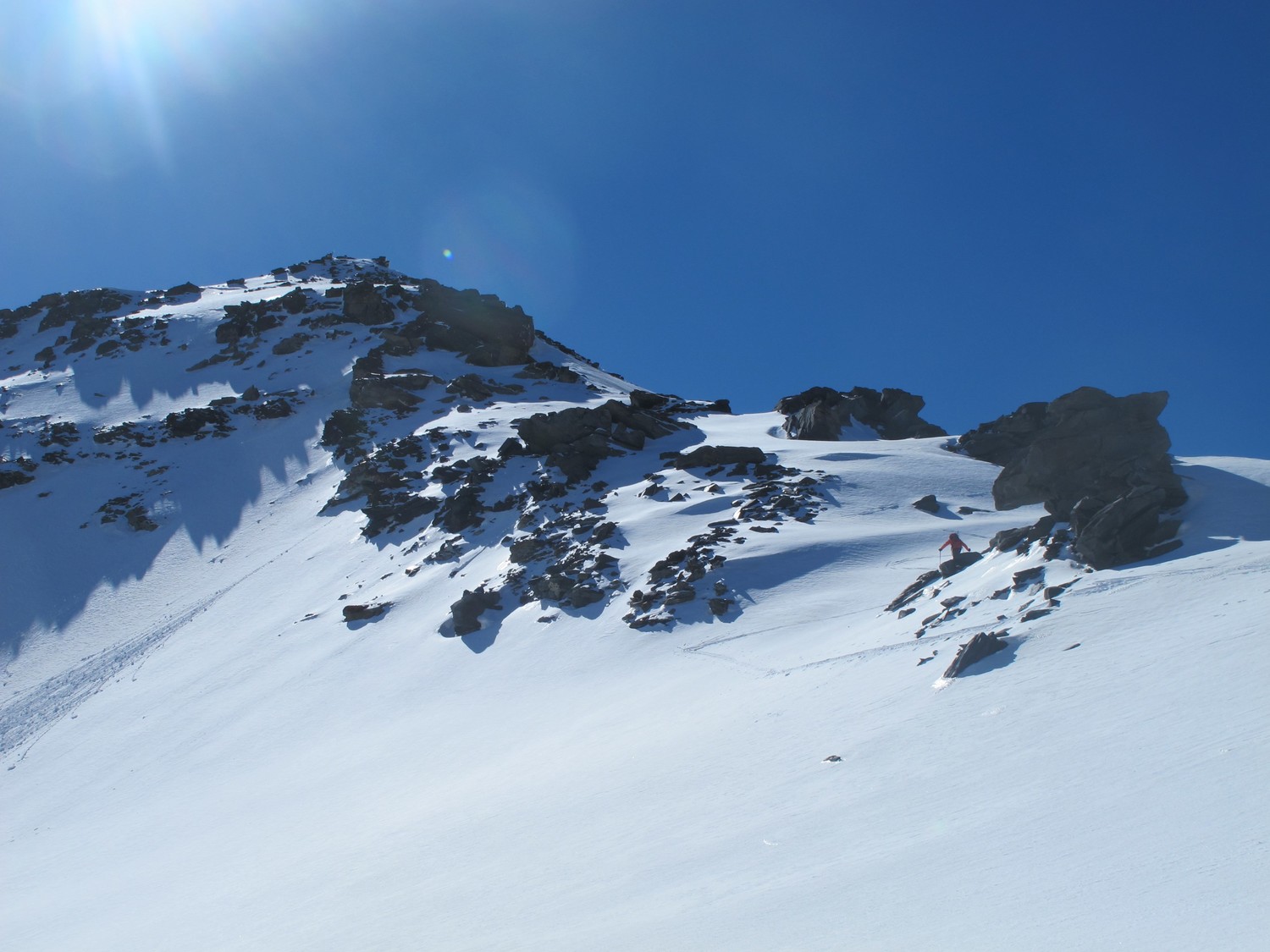 Sous le sommet la croupe