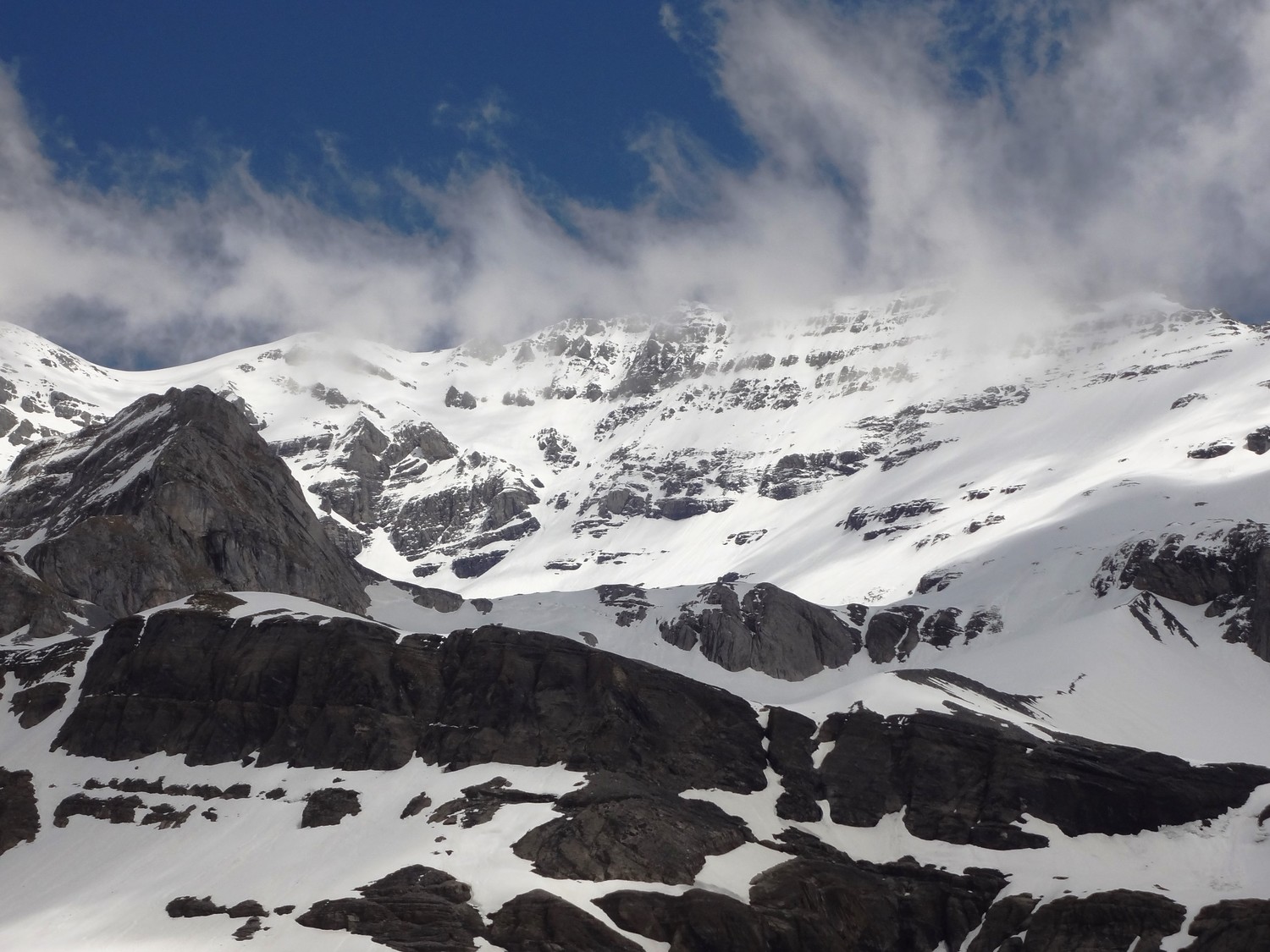Le couloir NW du Dôme