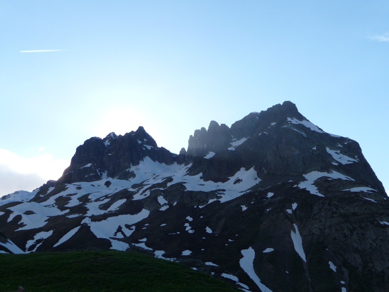 De retour au parking... De belles Aiguilles !