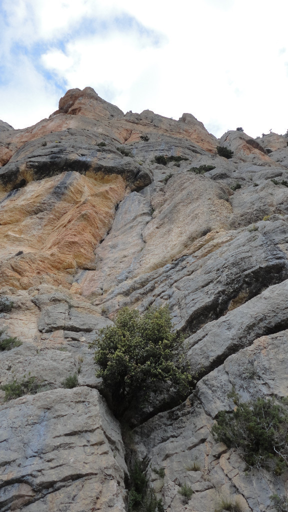 Dièdre de L1, de L4, couloir de sortie.