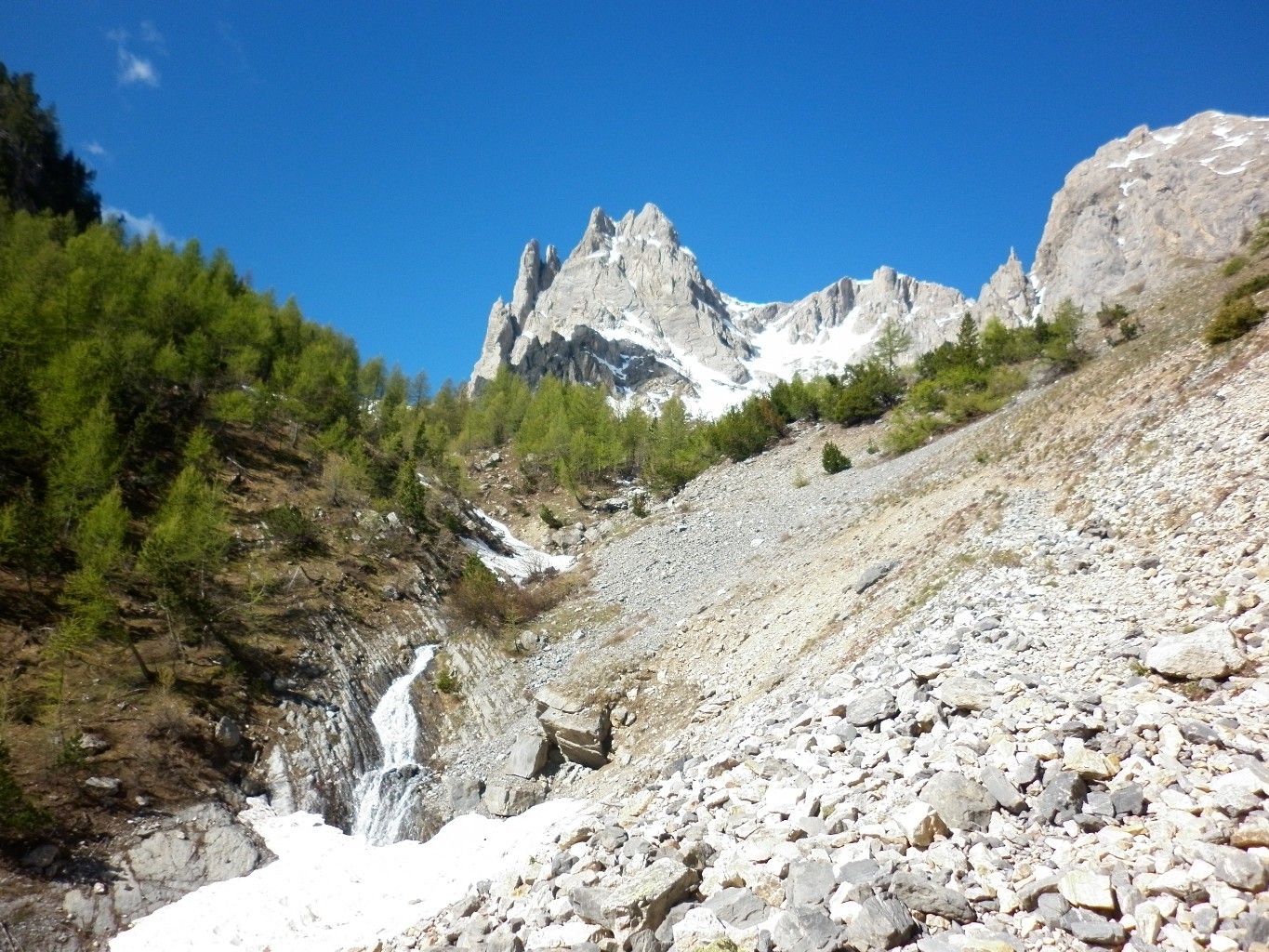 tenailles de montbrison