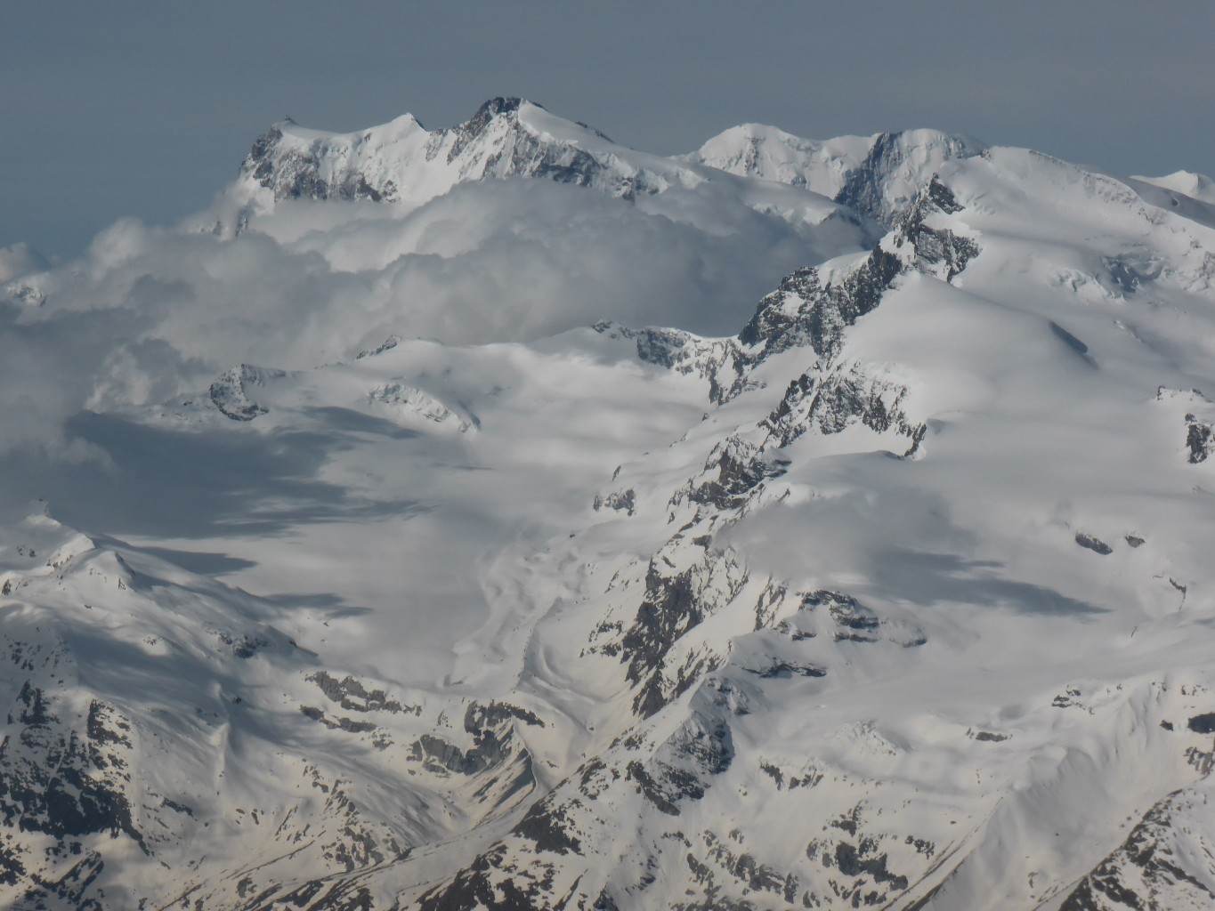 Le Mont Rose a mis son écharpe
