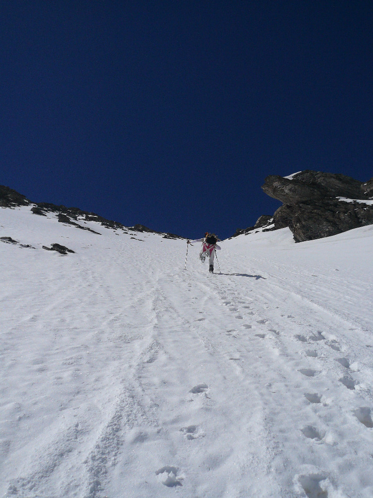 Scolette: montée dans le couloir NE de l'antécime E