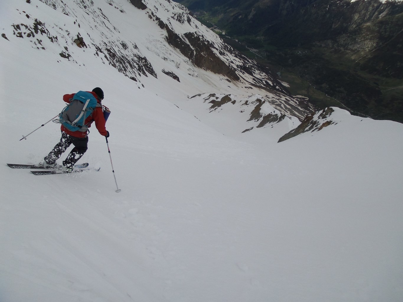 Belle pente dans la première moitié de la descente, côté Lötschental