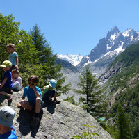pierre avec vue