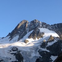 La veille depuis le refuge, derniers rayons sur le pilier
