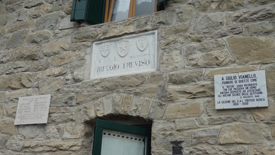Plaques du refuge Plaques du refuge