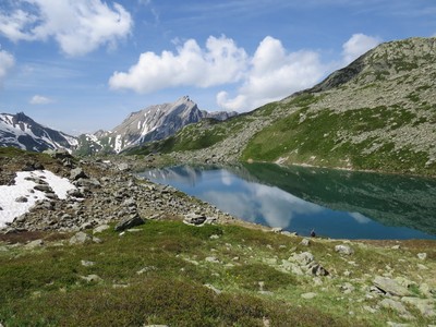 Lacs Jovet et l'Aiguille de la Pennaz Lacs Jovet et l'Aiguille de la Pennaz