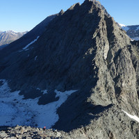 Au-dessus du Col d'Arnès, les contreforts de la Bessanèse en face