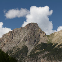 la face SE vue depuis la Chalp (Ceillac) et le col coté 2396m
