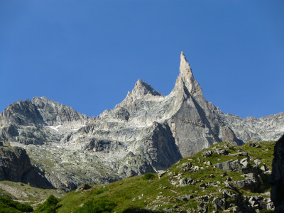Majestueuse Dibona Majestueuse Dibona