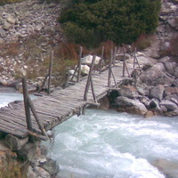 Le premier pont en remontant sur l'Ala-Archa