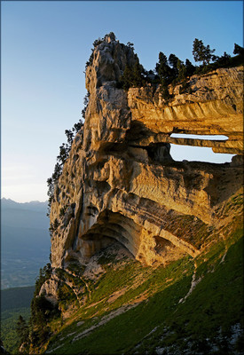 La tour percée en chartreuse La tour percée en chartreuse